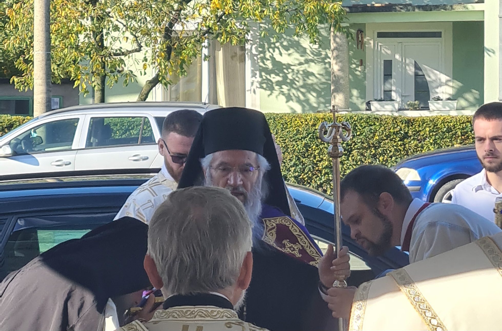 Episkop Jovan služio liturgiju u hramu Svete Petke na Koloniji u Smederevskoj Palanci 1