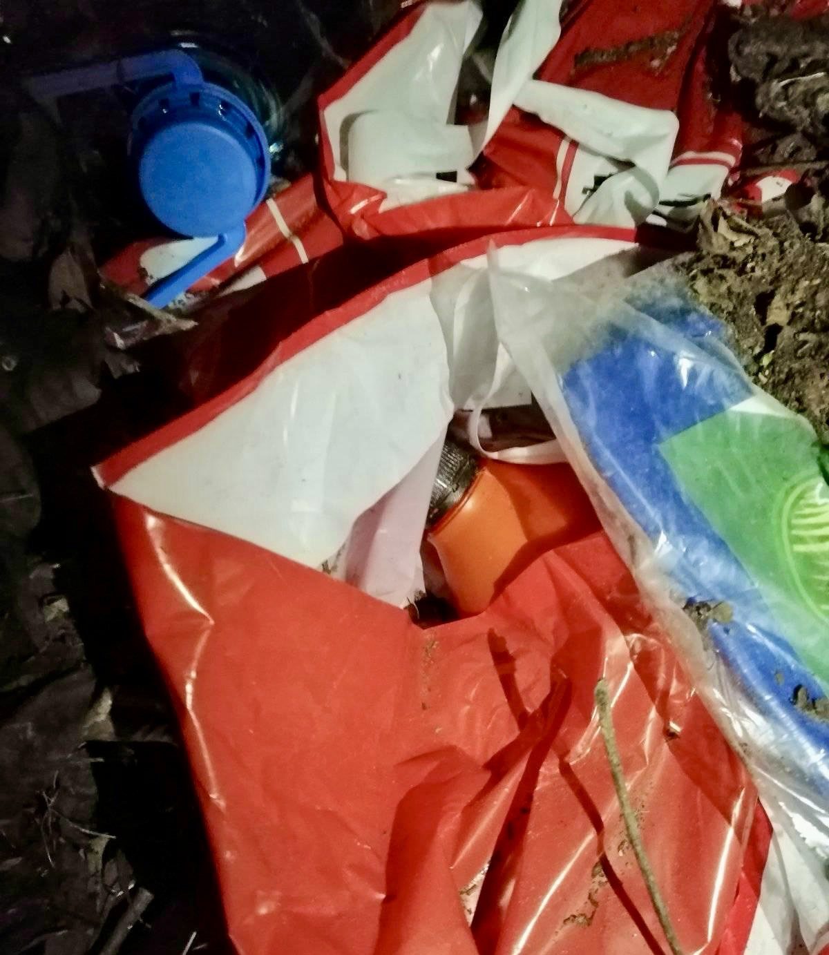 Policija sprečila teško ubistvo kod Požarevca, pronađena jama i hemikalije<br> 1