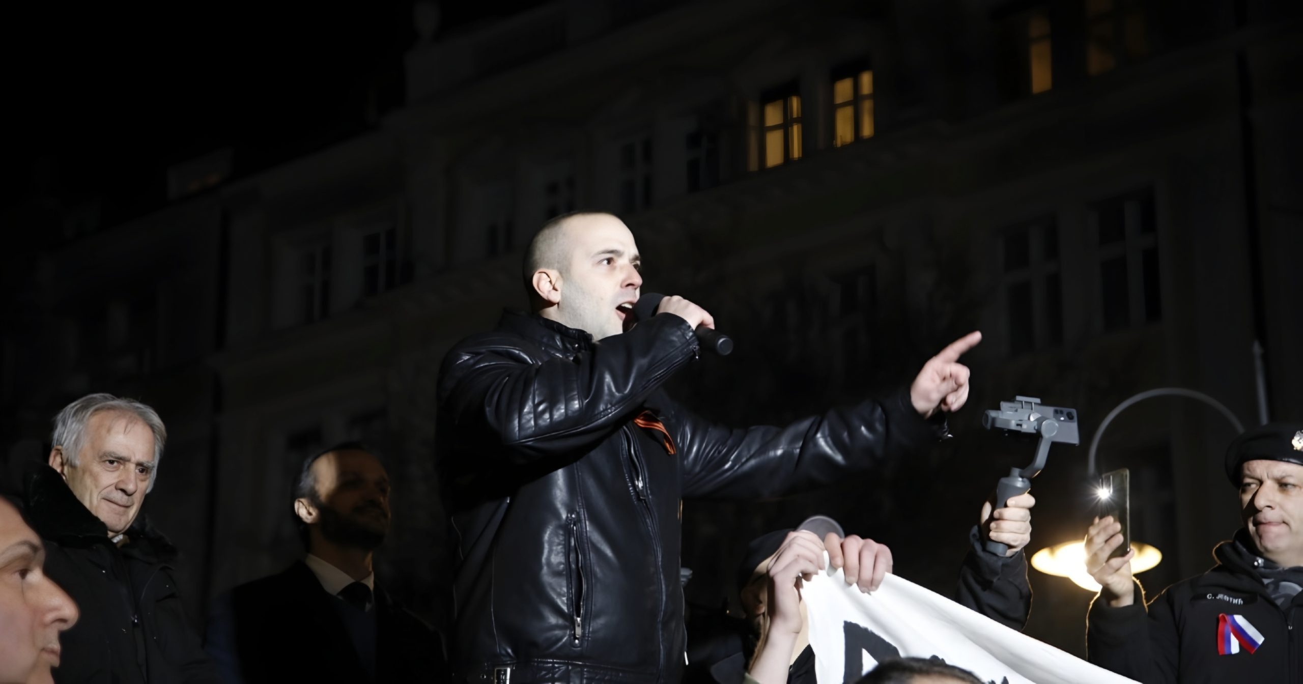 Uhapšen Damjan Knežević zbog poziva na nasilje<br> 1