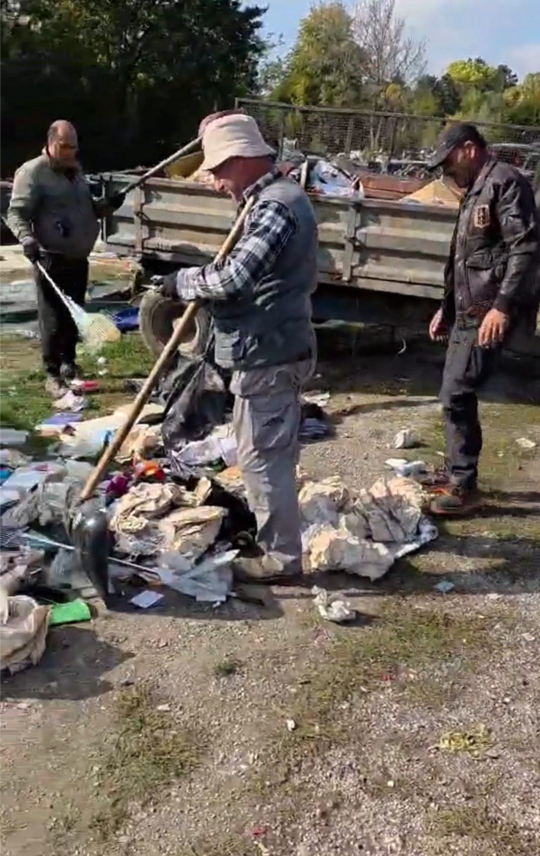 Akcija čišćenja palanačkog buvljaka nakon sajma poljoprivrednih mašina<br> 1