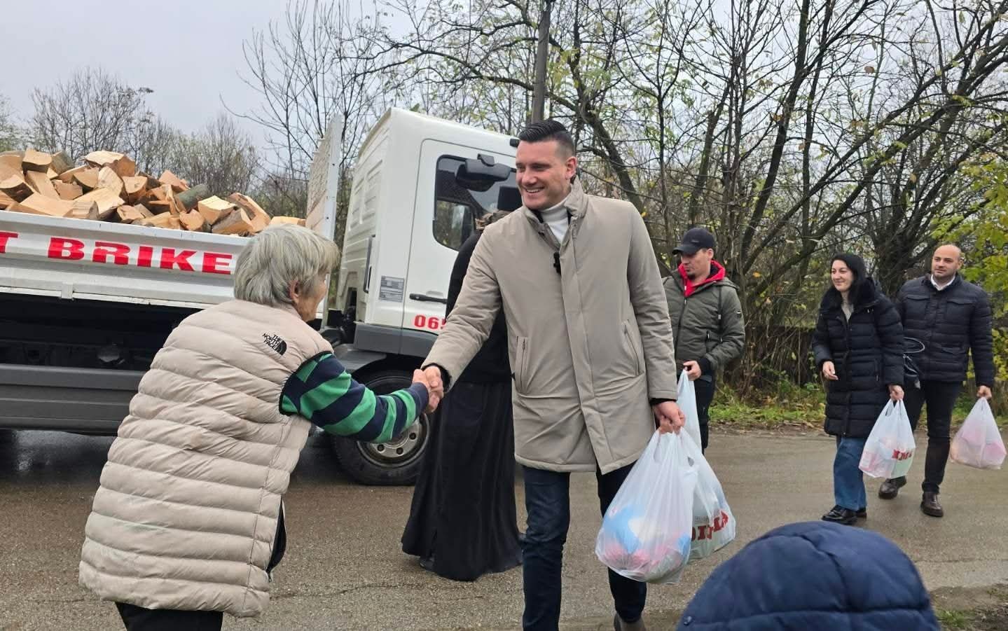 Predsednik opštine nastavlja akciju pomoći porodicama u Smederevskoj Palanci 6