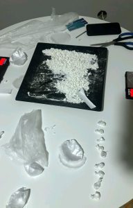 U Kragujevcu i Nišu zaplenjena veća količina droge i uhapšene tri osobe 3