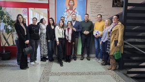 IMG f2c9fb4351ff7b267630abe9421ff7dc V