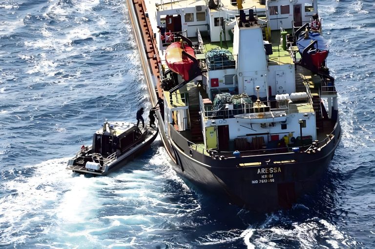 Picsart 25 12 08 10 03 30 680 scaled