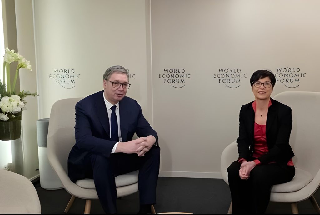 Vučić u Davosu sa evropskom komesarkom Martom Kos o reformama i Planu rasta 2