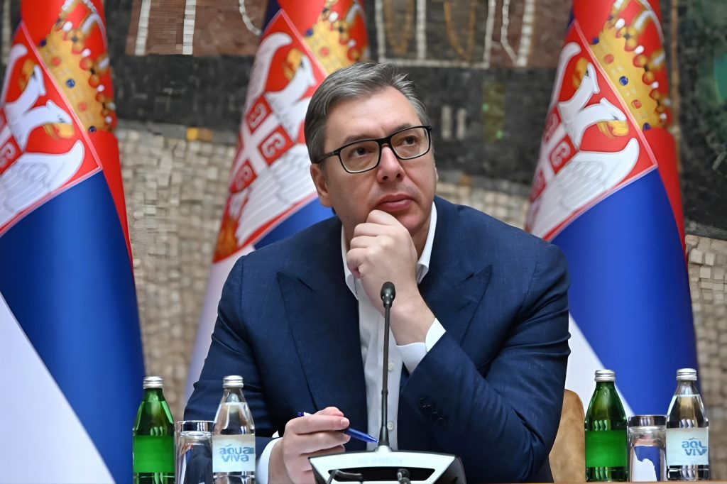 VUČIĆ OČITAO BUKVICU MINISTRIMA: DOK SE NAROD SMRZAVAO VI STE SE BAŠKARILI PO DUBAIJU I NJUJORKU 2
