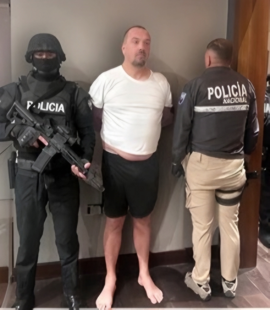 SRĐAN JEZDIMIR NUDI DOKAZE: SRPSKI ESKOBAR TRAŽI STATUS SVEDOKA SARADNIKA U EKVADORU - Palanka info SRĐAN JEZDIMIR NUDI DOKAZE: SRPSKI ESKOBAR TRAŽI STATUS SVEDOKA SARADNIKA U EKVADORU - Palanka info