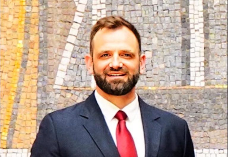 PROMENE U VRHU OKS: Dejan Bojović novi generalni sekretar umesto Damira Štajnera - Palanka info