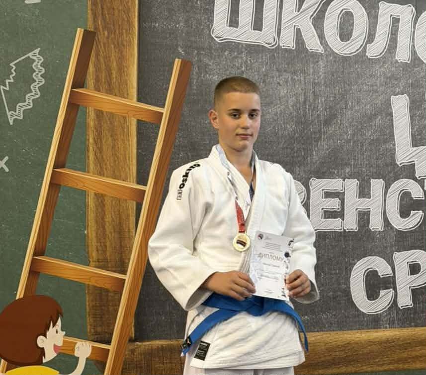 Mateja Grašić vicešampion Srbije: Veliki uspeh mladog džudiste iz Smederevske Palanke - Palanka info