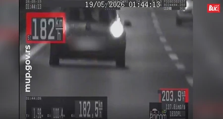 Mladić vozio 182 na sat mrtav pijan i bez vozačke dozvole - Palanka info