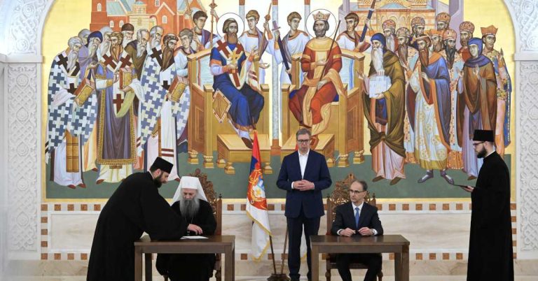 ISTORIJSKI TRENUTAK U BEOGRADU: POTPISAN UGOVOR ZA ZAVRŠETAK HRAMA SVETOG SAVE - Palanka info