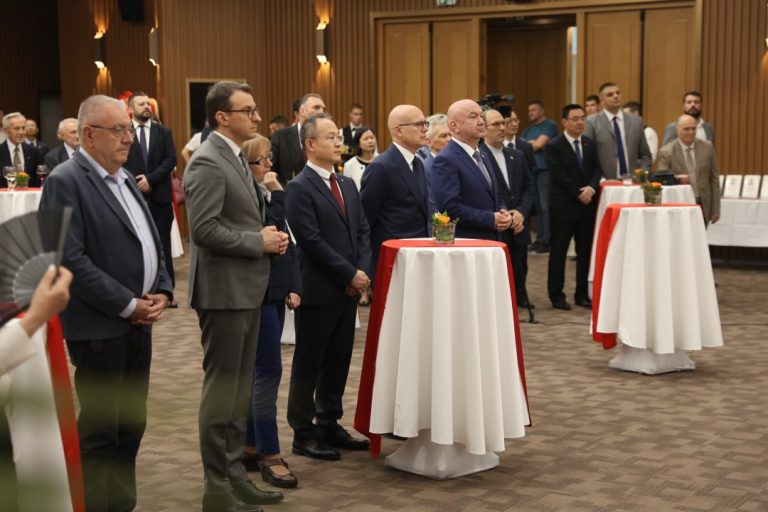 ČELIČNO PRIJATELJSTVO DVE ZEMLJE: Vučević čestitao veliki jubilej Komunističkoj partiji Kine - Palanka info