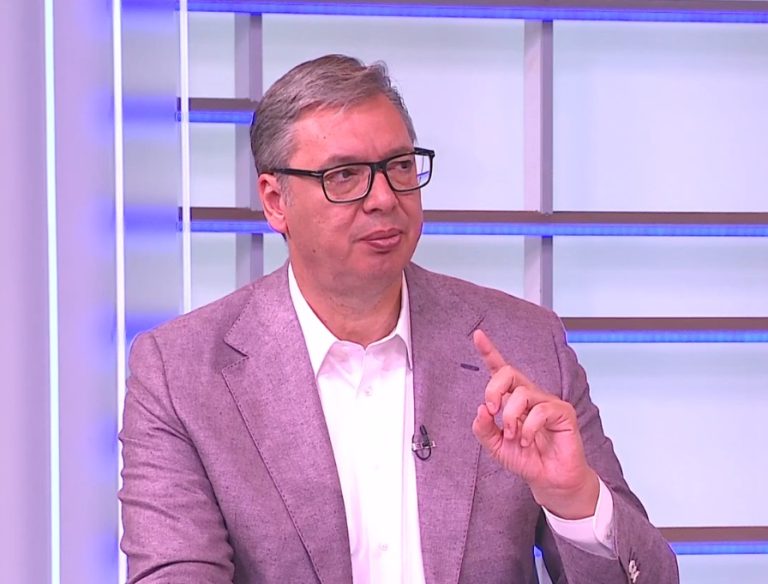 Vučić: Napadi na porodicu su udar na svaku majku i svakog čoveka u Srbiji - Palanka info