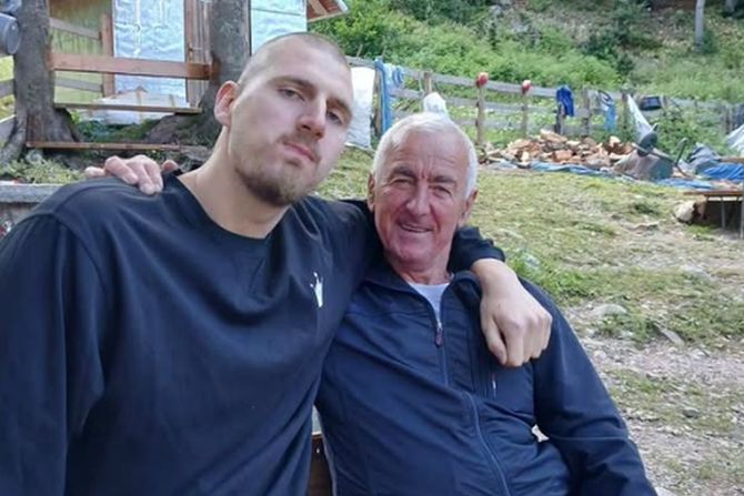 NIKOLA JOKIĆ NASTAVLJA ODMOR: Posle raftinga na Tari, najbolji košarkaš sveta uživa u Crnoj Gori - Palanka info