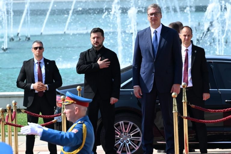 ZVANIČNA POSETA BEOGRADU: Istorijski susret predsednika Srbije i Ukrajine u Palati Srbija - Palanka info