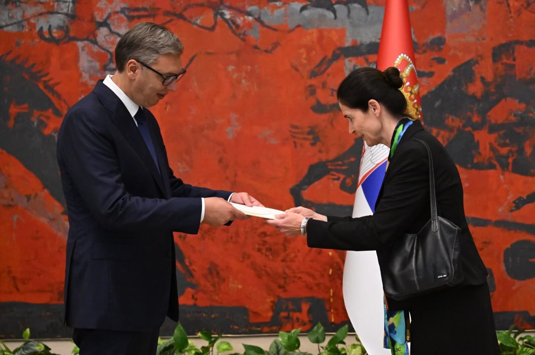 PREDSEDNIK VUČIĆ SA AMBASADORKOM HOLŠTAJN: NEMAČKA JE JEDAN OD NAŠIH NAJVAŽNIJIH PARTNERA, A NJIHOVA ULAGANJA SU MOTOR SRPSKE PRIVREDE - Palanka info