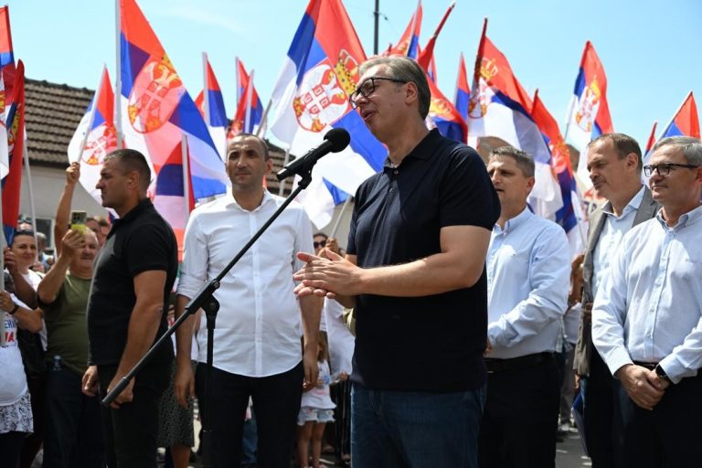 PREDSEDNIK VUČIĆ U KOCELJEVI: Obezbeđena sredstva za trajno rešenje vodosnabdevanja i nove infrastrukturne projekte - Palanka info