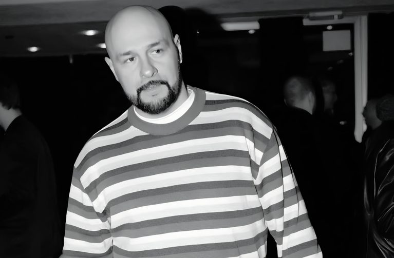 GRU TU JE! SEDAM GODINA OD TRAGIČNOG ODLAZKA KREATORA I OCA SRPSKOG HIP-HOPA - Palanka info