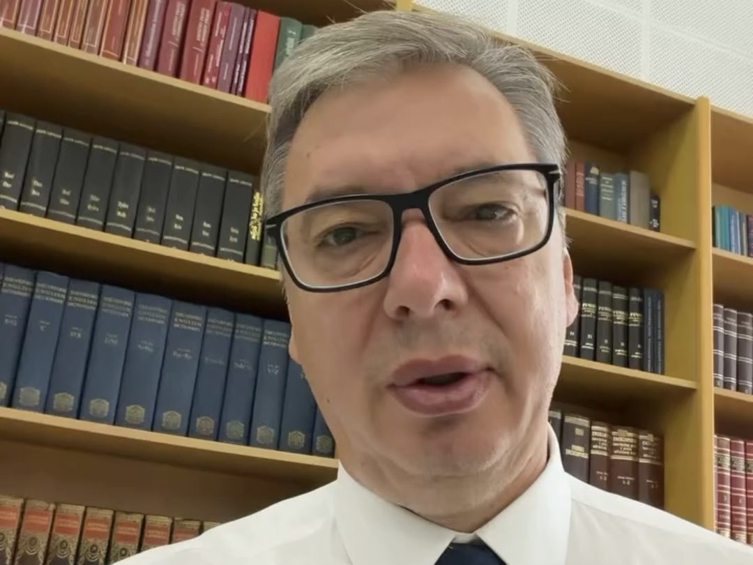 VUČIĆ O AFERI ZVUČNI TOP OVO JE NAJSTRAŠNIJA LAŽ U POSLEDNJOJ DECENIJI KOJA JE ZAMALO IZAZVALA GRAĐANSKI RAT - Palanka info VUČIĆ O AFERI ZVUČNI TOP OVO JE NAJSTRAŠNIJA LAŽ U POSLEDNJOJ DECENIJI KOJA JE ZAMALO IZAZVALA GRAĐANSKI RAT - Palanka info