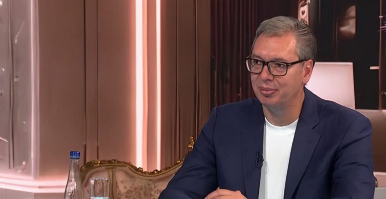 VUČIĆ SAOPŠTIO ISTORIJSKU ODLUKU: 27. SEPTEMBRA PODNOSI OSTAVKU I ZOVE OPOZICIJU NA TV DUEL! - Palanka info