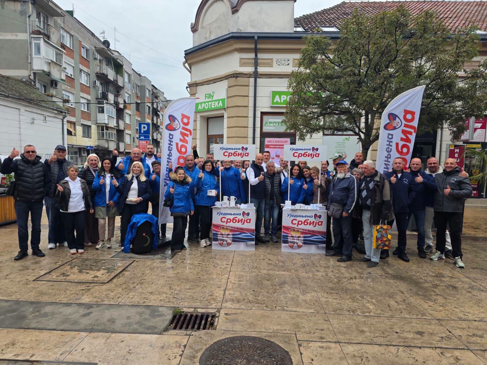 Velika podrška građana politici razvoja: Održan štand Srpske napredne stranke u centru Smederevske Palanke&nbsp; - Palanka info