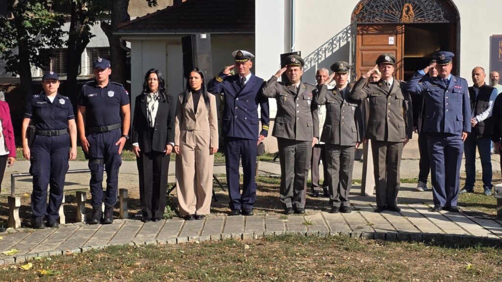 SVEČANO OBELEŽEN DAN OSLOBOĐENJA SMEDEREVSKE PALANKE U DRUGOM SVETSKOM RATU: SLOBODA JE NAŠ TRAJNI ZAVET - Palanka info SVEČANO OBELEŽEN DAN OSLOBOĐENJA SMEDEREVSKE PALANKE U DRUGOM SVETSKOM RATU: SLOBODA JE NAŠ TRAJNI ZAVET - Palanka info